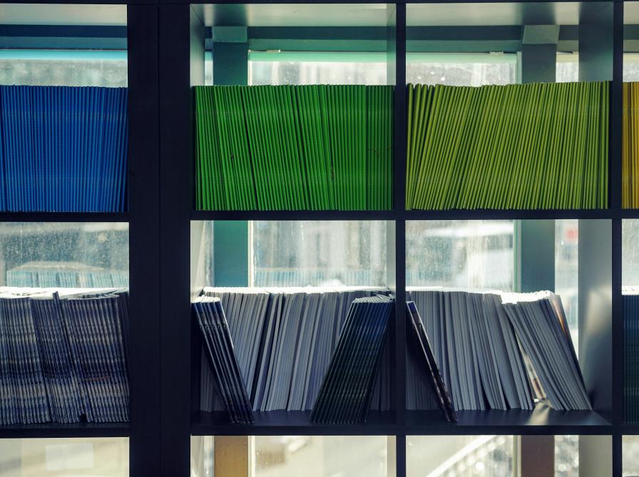 Tidsskrifter på en hylde